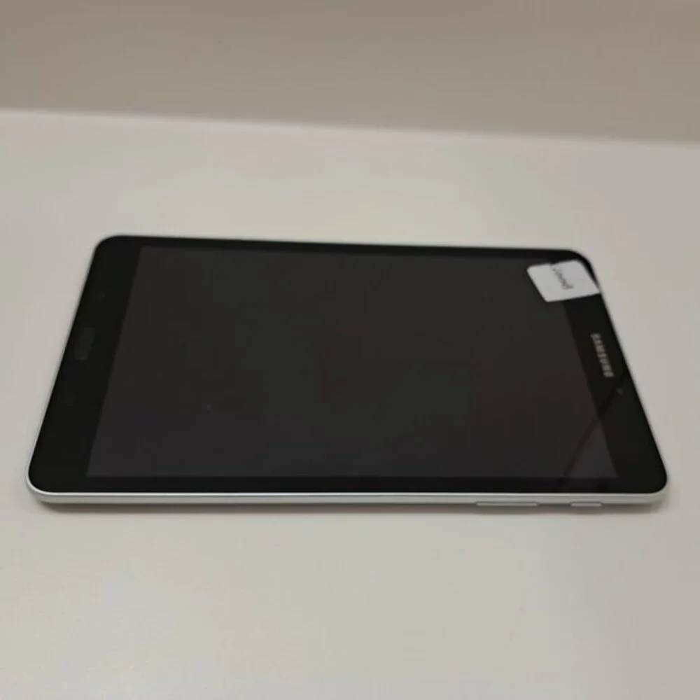 Samsung Galaxy Tab A SM-T380 16 GB Android 9 Silver WiFi Only Tablet